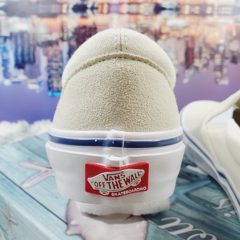 Vans Off White Skate Slip-On - Picture 8 of 12